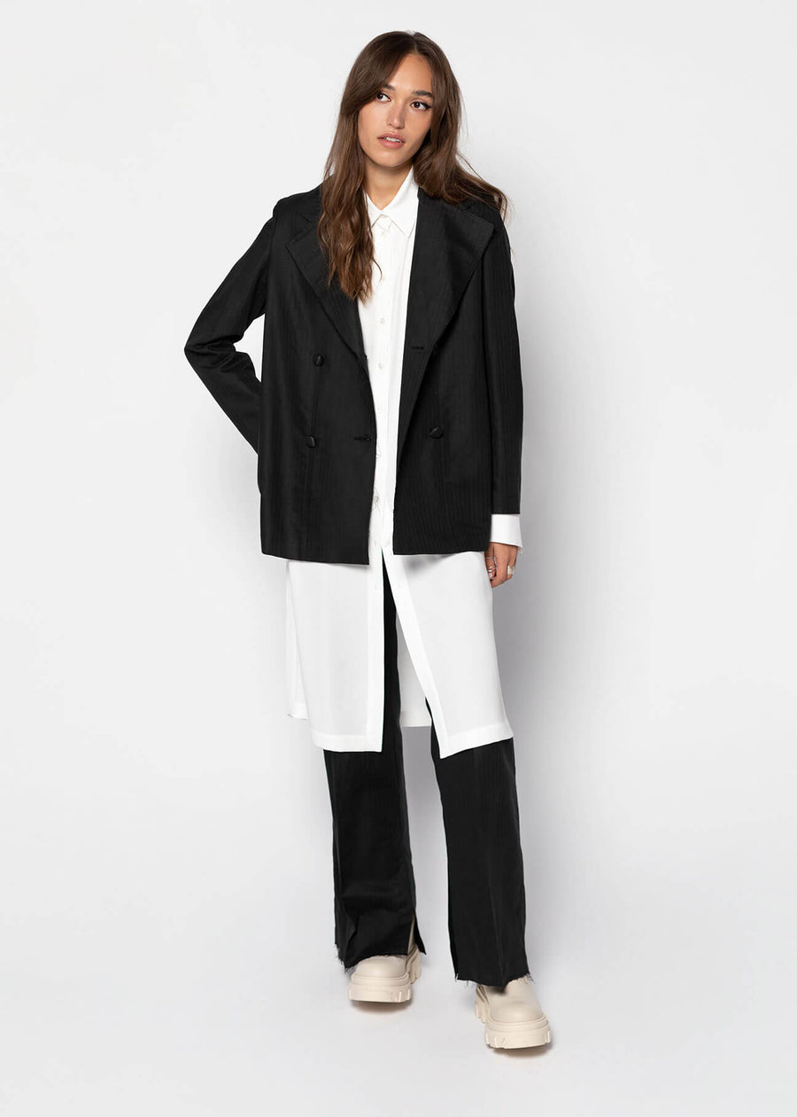 LINNEA Oversized Linen Blazer - Black Pinstripe